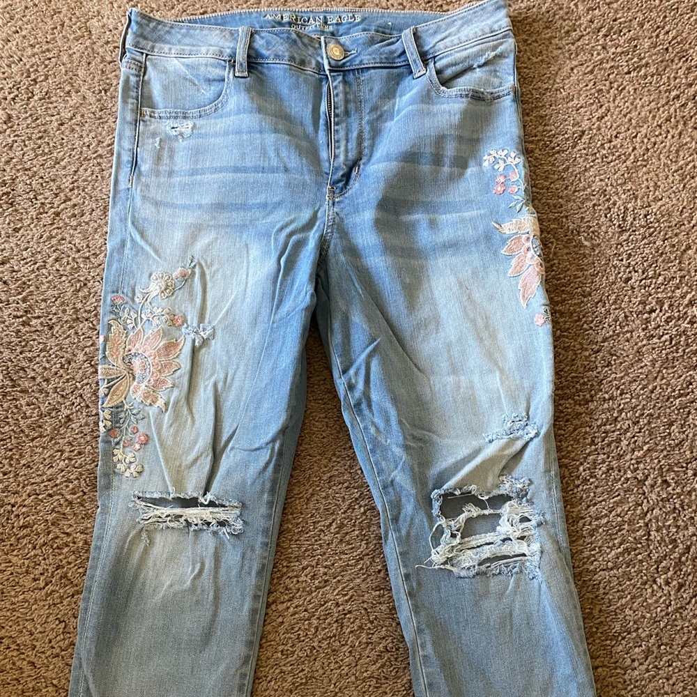 American Eagle crop jeans